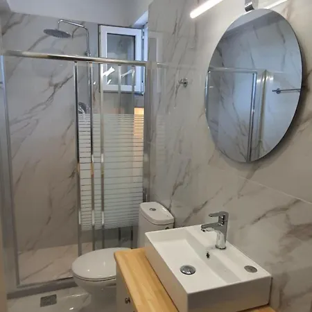 Voula Apartman Nidrí