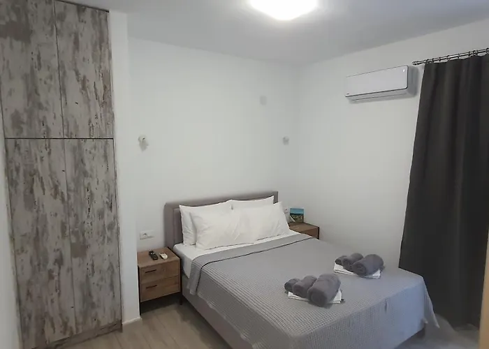 Voula Apartment *